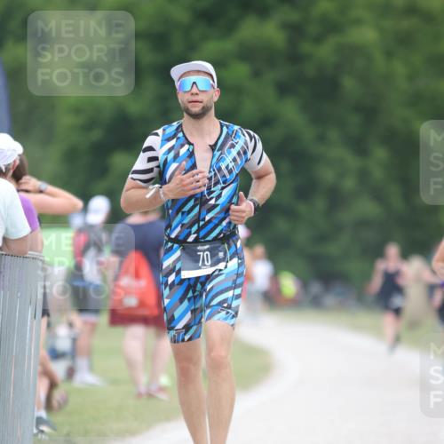 22.06.2025 - Viking Triathlon H.Heesch http://msf.ph/oto/8099481 22.06.2025 15:38:44 Laufen 70, 194 meine-sportfotos.de