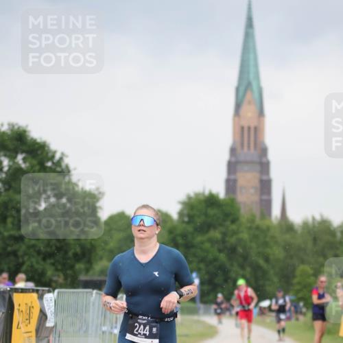22.06.2025 - Viking Triathlon H.Heesch http://msf.ph/oto/8099483 22.06.2025 16:36:07 Laufen 244 meine-sportfotos.de