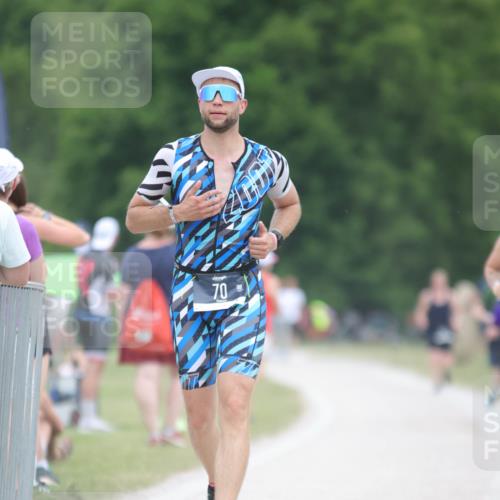 22.06.2025 - Viking Triathlon H.Heesch http://msf.ph/oto/8099488 22.06.2025 15:38:45 Laufen 70, 194 meine-sportfotos.de