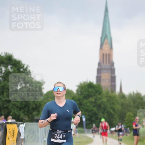 22.06.2025 - Viking Triathlon H.Heesch http://msf.ph/oto/8099492 22.06.2025 16:36:07 Laufen 244 meine-sportfotos.de