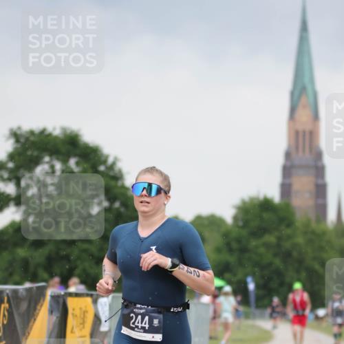 22.06.2025 - Viking Triathlon H.Heesch http://msf.ph/oto/8099532 22.06.2025 16:36:08 Laufen 244 meine-sportfotos.de