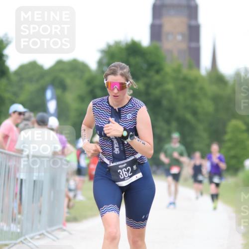 22.06.2025 - Viking Triathlon H.Heesch http://msf.ph/oto/8099569 22.06.2025 15:38:53 Laufen 70, 362 meine-sportfotos.de