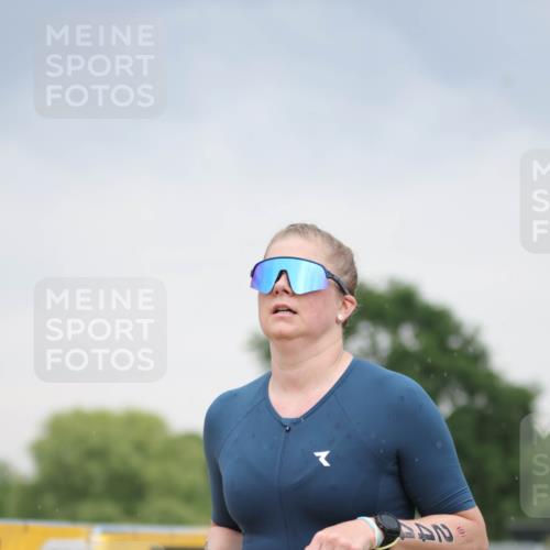 22.06.2025 - Viking Triathlon H.Heesch http://msf.ph/oto/8099609 22.06.2025 16:36:08 Laufen 244 meine-sportfotos.de