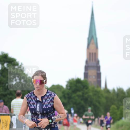 22.06.2025 - Viking Triathlon H.Heesch http://msf.ph/oto/8099611 22.06.2025 15:38:55 Laufen 70, 362 meine-sportfotos.de