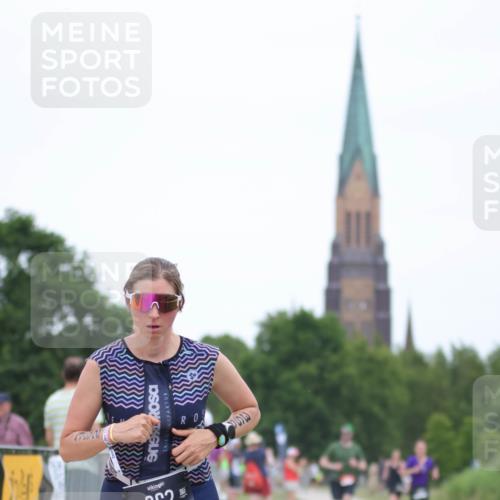 22.06.2025 - Viking Triathlon H.Heesch http://msf.ph/oto/8099617 22.06.2025 15:38:55 Laufen 70, 362 meine-sportfotos.de