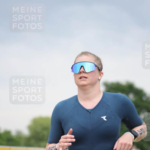 22.06.2025 - Viking Triathlon H.Heesch http://msf.ph/oto/8099619 22.06.2025 16:36:09 Laufen 244 meine-sportfotos.de