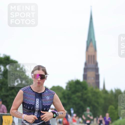 22.06.2025 - Viking Triathlon H.Heesch http://msf.ph/oto/8099625 22.06.2025 15:38:55 Laufen 70, 362 meine-sportfotos.de