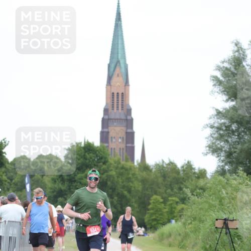 22.06.2025 - Viking Triathlon H.Heesch http://msf.ph/oto/8099643 22.06.2025 15:39:02 Laufen 243, 634 meine-sportfotos.de