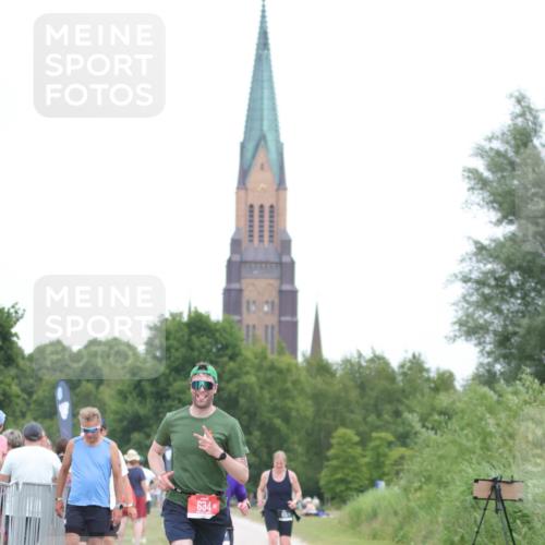 22.06.2025 - Viking Triathlon H.Heesch http://msf.ph/oto/8099658 22.06.2025 15:39:02 Laufen 243, 634 meine-sportfotos.de