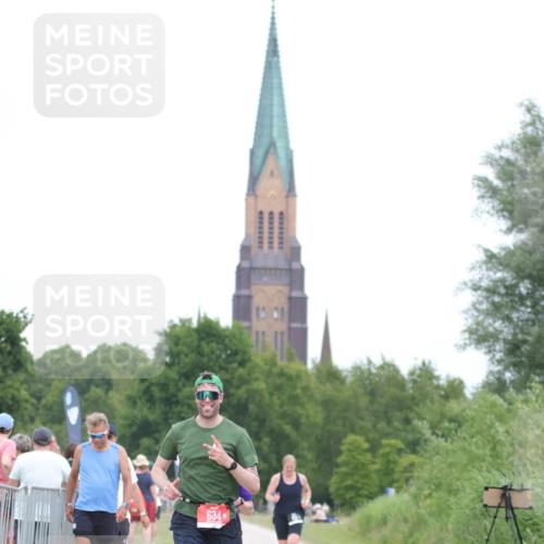 22.06.2025 - Viking Triathlon H.Heesch http://msf.ph/oto/8099663 22.06.2025 15:39:02 Laufen 243, 634 meine-sportfotos.de