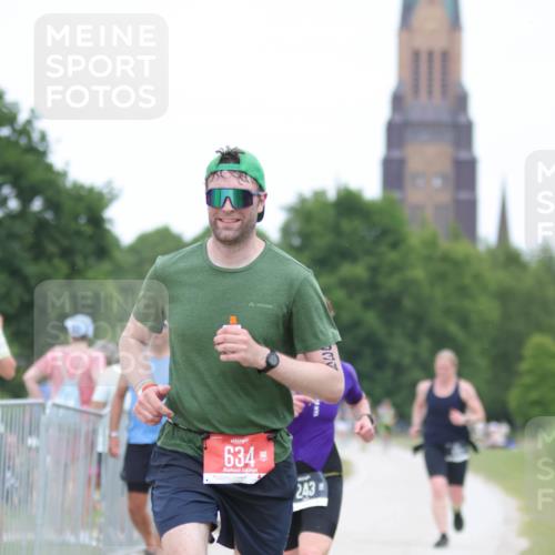 22.06.2025 - Viking Triathlon H.Heesch http://msf.ph/oto/8099687 22.06.2025 15:39:04 Laufen 243, 475, 634 meine-sportfotos.de