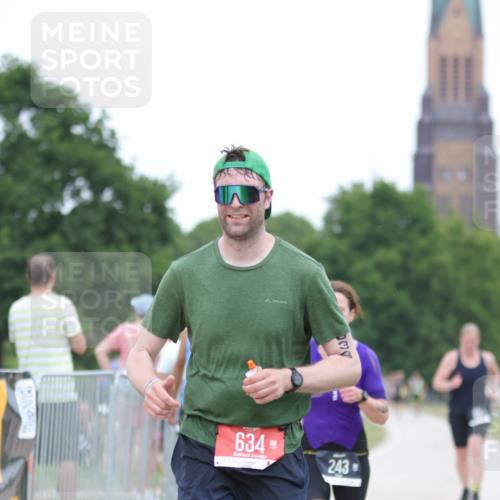 22.06.2025 - Viking Triathlon H.Heesch http://msf.ph/oto/8099697 22.06.2025 15:39:04 Laufen 243, 475, 634 meine-sportfotos.de