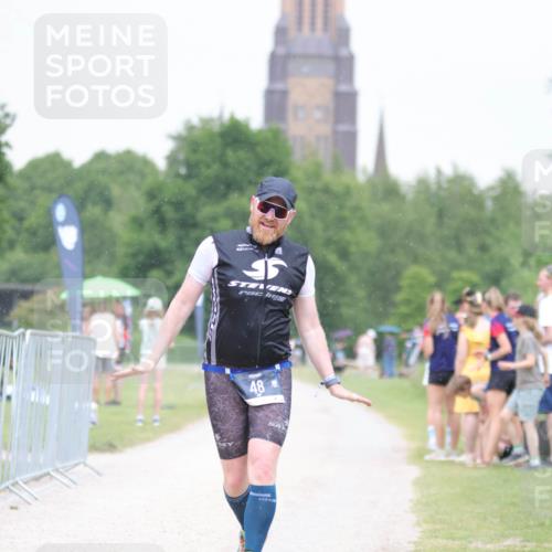 22.06.2025 - Viking Triathlon H.Heesch http://msf.ph/oto/8099707 22.06.2025 16:36:24 Laufen 48, 160 meine-sportfotos.de