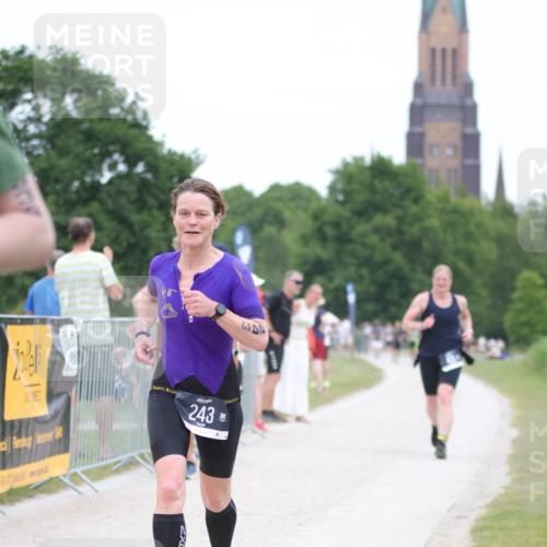 22.06.2025 - Viking Triathlon H.Heesch http://msf.ph/oto/8099715 22.06.2025 15:39:06 Laufen 243, 475, 634 meine-sportfotos.de