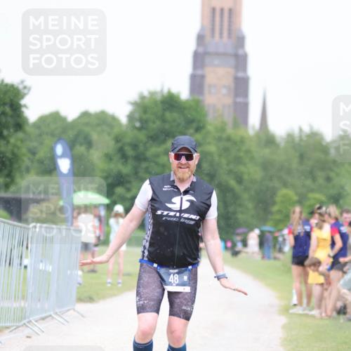 22.06.2025 - Viking Triathlon H.Heesch http://msf.ph/oto/8099724 22.06.2025 16:36:24 Laufen 48, 160 meine-sportfotos.de