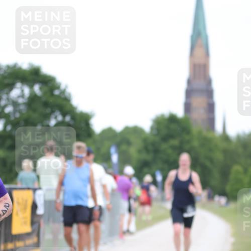 22.06.2025 - Viking Triathlon H.Heesch http://msf.ph/oto/8099817 22.06.2025 15:39:08 Laufen 243, 475, 634 meine-sportfotos.de