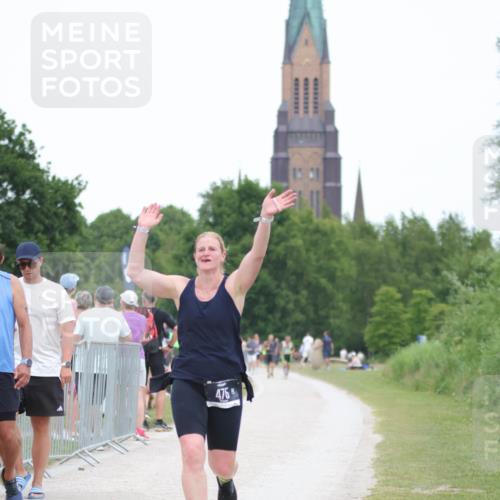 22.06.2025 - Viking Triathlon H.Heesch http://msf.ph/oto/8099835 22.06.2025 15:39:09 Laufen 243, 475, 634 meine-sportfotos.de