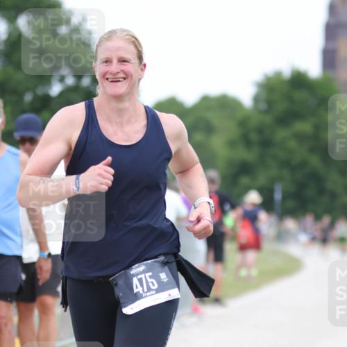 22.06.2025 - Viking Triathlon H.Heesch http://msf.ph/oto/8099894 22.06.2025 15:39:11 Laufen 243, 475 meine-sportfotos.de