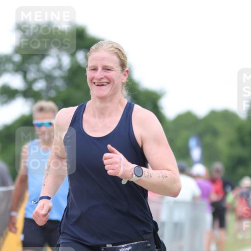 22.06.2025 - Viking Triathlon H.Heesch http://msf.ph/oto/8099909 22.06.2025 15:39:11 Laufen 243, 475 meine-sportfotos.de