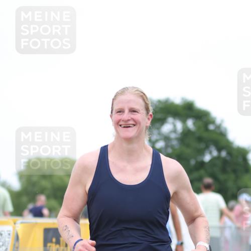 22.06.2025 - Viking Triathlon H.Heesch http://msf.ph/oto/8099944 22.06.2025 15:39:12 Laufen 243, 475 meine-sportfotos.de