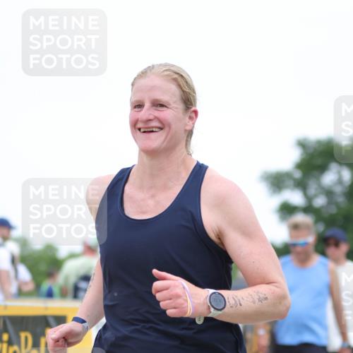 22.06.2025 - Viking Triathlon H.Heesch http://msf.ph/oto/8099958 22.06.2025 15:39:12 Laufen 243, 475 meine-sportfotos.de