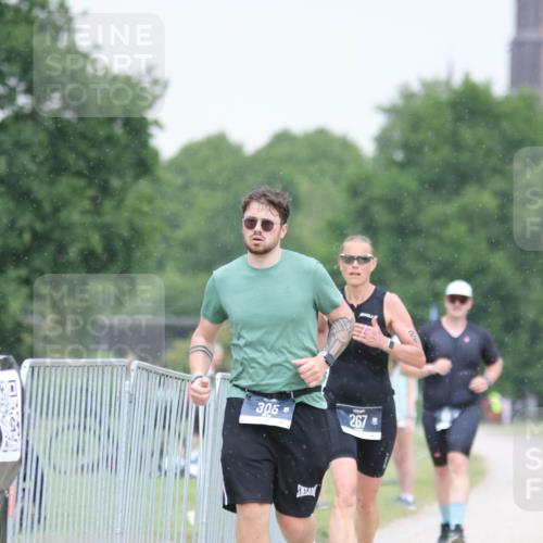 22.06.2025 - Viking Triathlon H.Heesch http://msf.ph/oto/8099974 22.06.2025 16:36:36 Laufen 240, 267, 305 meine-sportfotos.de