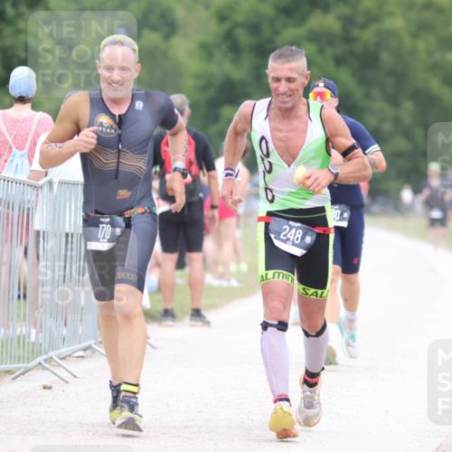 22.06.2025 - Viking Triathlon H.Heesch http://msf.ph/oto/8099984 22.06.2025 15:39:37 Laufen 170, 180, 248 meine-sportfotos.de