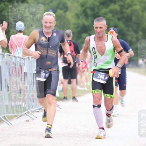 22.06.2025 - Viking Triathlon H.Heesch http://msf.ph/oto/8099994 22.06.2025 15:39:37 Laufen 170, 180, 248 meine-sportfotos.de