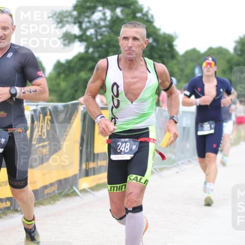 22.06.2025 - Viking Triathlon H.Heesch http://msf.ph/oto/8100026 22.06.2025 15:39:41 Laufen 31, 170, 180, 248 meine-sportfotos.de