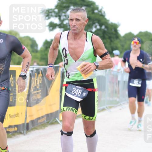 22.06.2025 - Viking Triathlon H.Heesch http://msf.ph/oto/8100048 22.06.2025 15:39:41 Laufen 31, 170, 180, 248 meine-sportfotos.de