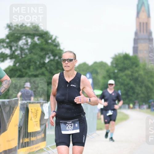 22.06.2025 - Viking Triathlon H.Heesch http://msf.ph/oto/8100062 22.06.2025 16:36:40 Laufen 69, 267, 305 meine-sportfotos.de