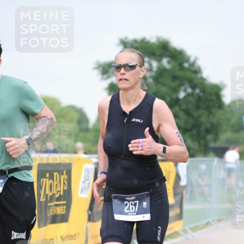 22.06.2025 - Viking Triathlon H.Heesch http://msf.ph/oto/8100131 22.06.2025 16:36:41 Laufen 69, 267, 305 meine-sportfotos.de