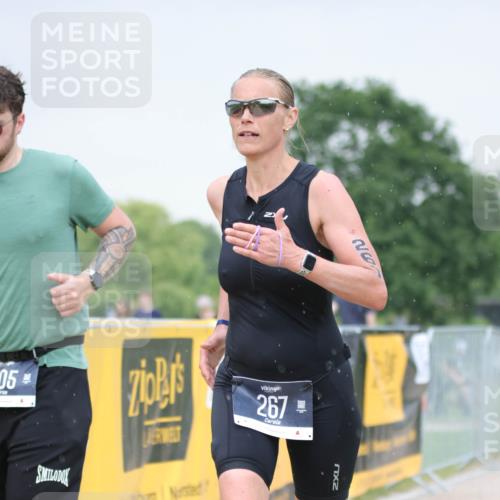 22.06.2025 - Viking Triathlon H.Heesch http://msf.ph/oto/8100141 22.06.2025 16:36:41 Laufen 69, 267, 305 meine-sportfotos.de