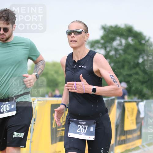 22.06.2025 - Viking Triathlon H.Heesch http://msf.ph/oto/8100149 22.06.2025 16:36:41 Laufen 69, 267, 305 meine-sportfotos.de