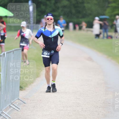22.06.2025 - Viking Triathlon H.Heesch http://msf.ph/oto/8100211 22.06.2025 16:37:59 Laufen  meine-sportfotos.de
