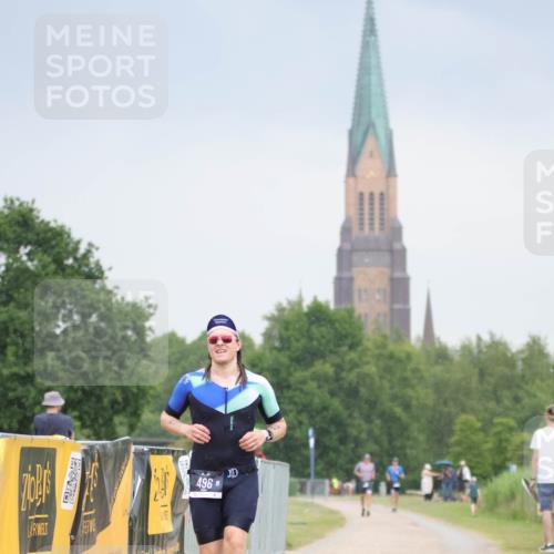 22.06.2025 - Viking Triathlon H.Heesch http://msf.ph/oto/8100246 22.06.2025 16:38:06 Laufen 496 meine-sportfotos.de