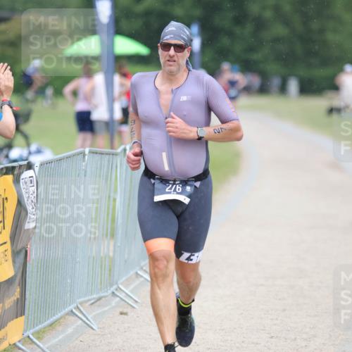 22.06.2025 - Viking Triathlon H.Heesch http://msf.ph/oto/8100286 22.06.2025 16:38:27 Laufen 276 meine-sportfotos.de