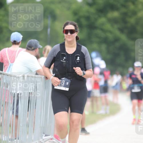 22.06.2025 - Viking Triathlon H.Heesch http://msf.ph/oto/8100388 22.06.2025 15:41:37 Laufen 142, 319 meine-sportfotos.de