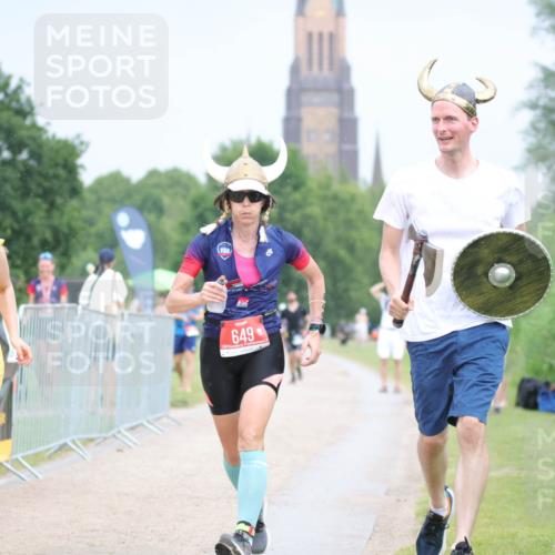 22.06.2025 - Viking Triathlon H.Heesch http://msf.ph/oto/8100538 22.06.2025 16:40:39 Laufen 649 meine-sportfotos.de