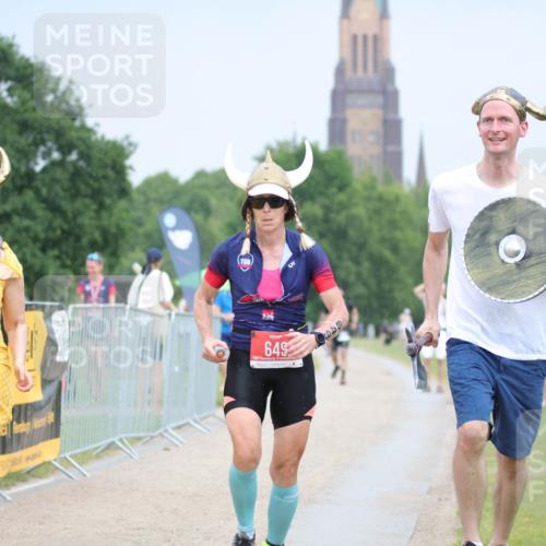 22.06.2025 - Viking Triathlon H.Heesch http://msf.ph/oto/8100559 22.06.2025 16:40:39 Laufen 649 meine-sportfotos.de