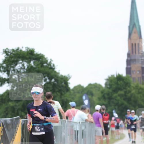 22.06.2025 - Viking Triathlon H.Heesch http://msf.ph/oto/8100578 22.06.2025 15:41:49 Laufen 165 meine-sportfotos.de