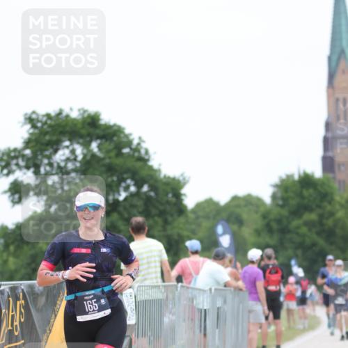 22.06.2025 - Viking Triathlon H.Heesch http://msf.ph/oto/8100613 22.06.2025 15:41:49 Laufen 165 meine-sportfotos.de