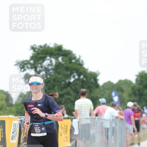 22.06.2025 - Viking Triathlon H.Heesch http://msf.ph/oto/8100666 22.06.2025 15:41:49 Laufen 165 meine-sportfotos.de