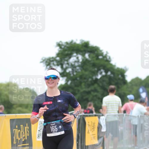 22.06.2025 - Viking Triathlon H.Heesch http://msf.ph/oto/8100688 22.06.2025 15:41:50 Laufen 165 meine-sportfotos.de