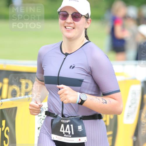 22.06.2025 - Viking Triathlon H.Heesch http://msf.ph/oto/8100704 22.06.2025 16:41:10 Laufen 441 meine-sportfotos.de