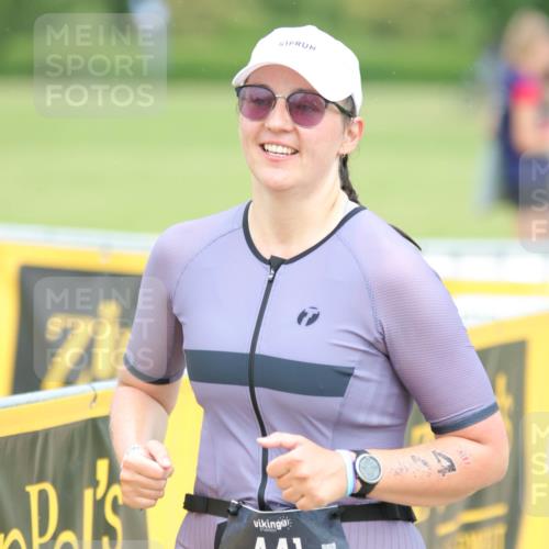 22.06.2025 - Viking Triathlon H.Heesch http://msf.ph/oto/8100710 22.06.2025 16:41:10 Laufen 441 meine-sportfotos.de