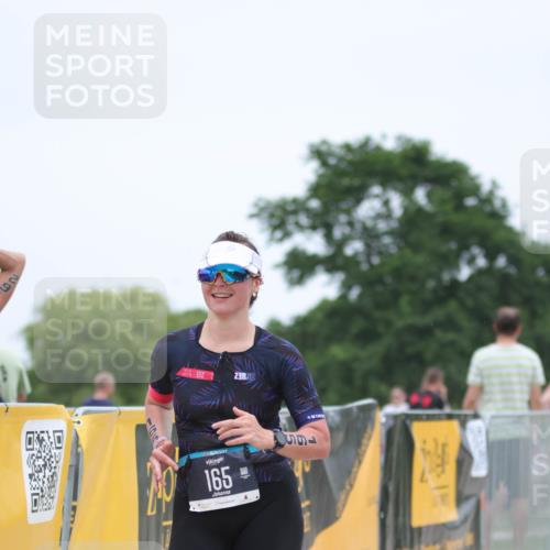 22.06.2025 - Viking Triathlon H.Heesch http://msf.ph/oto/8100724 22.06.2025 15:41:50 Laufen 165 meine-sportfotos.de