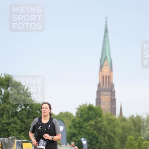 22.06.2025 - Viking Triathlon H.Heesch http://msf.ph/oto/8100917 22.06.2025 16:44:48 Laufen 319 meine-sportfotos.de