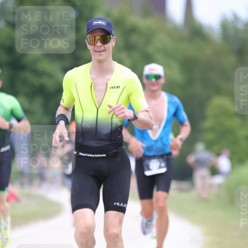 22.06.2025 - Viking Triathlon H.Heesch http://msf.ph/oto/8100958 22.06.2025 13:35:03 Laufen 148, 237, 505 meine-sportfotos.de