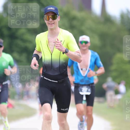 22.06.2025 - Viking Triathlon H.Heesch http://msf.ph/oto/8100966 22.06.2025 13:35:03 Laufen 148, 237, 505 meine-sportfotos.de